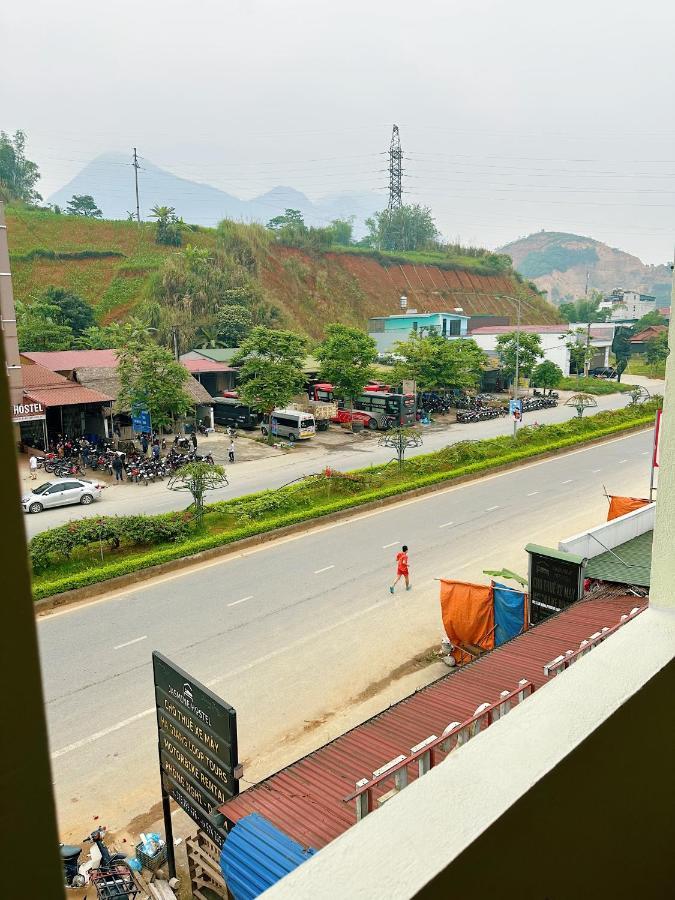 Delapong Guest House - Motorbike Tour ห่าซาง ภายนอก รูปภาพ
