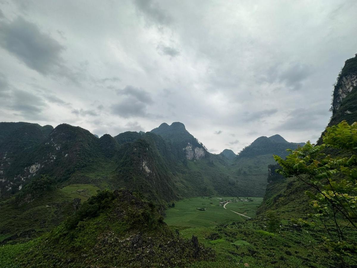 Delapong Guest House - Motorbike Tour ห่าซาง ภายนอก รูปภาพ